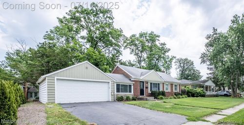 24010 Pickett Ave, Farmington, MI, 48335-3459 | Card Image