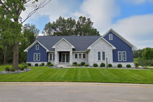 21610 Golden Maple Ct, South Bend, IN, 46628-9813 | Card Image