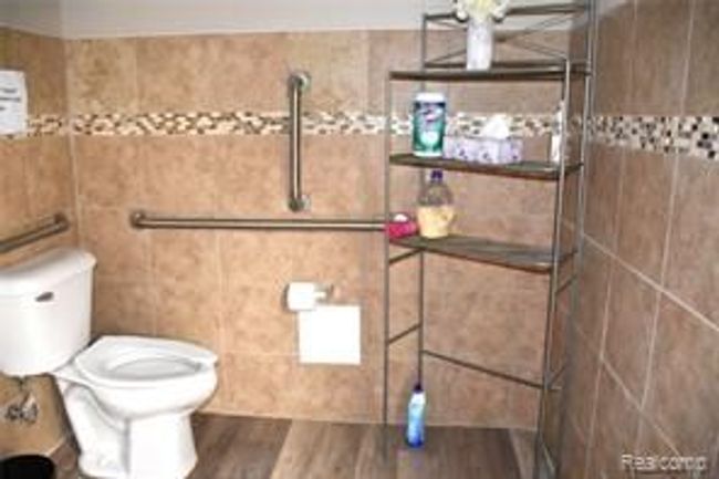 13760 Dix Toledo Rd, Home with 0 bedrooms, 0 bathrooms and null parking in Southgate MI | Image 19
