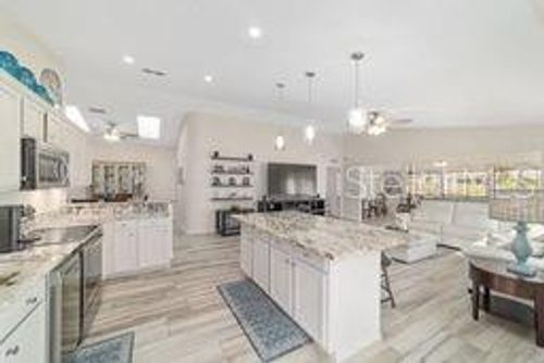 9185 Sw 90th St, Ocala, FL, 34481-8485 | Card Image