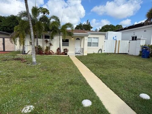 0-1289 Ne 181st St, North Miami Beach, FL, 33162-1325 | Card Image