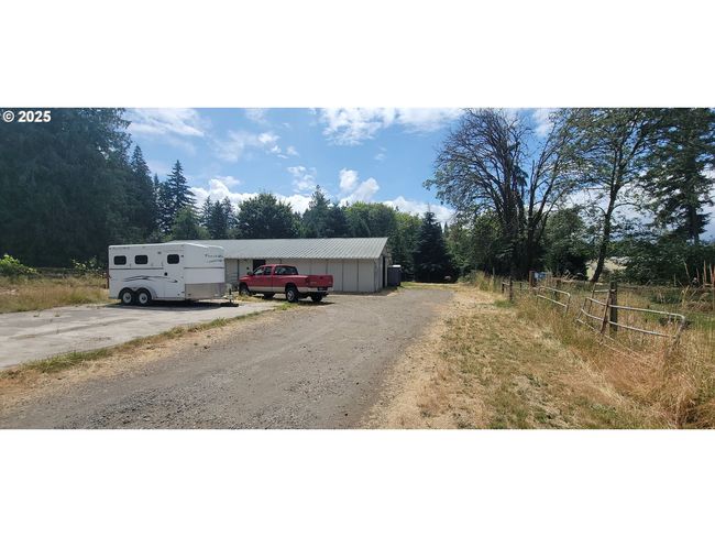 5750 Sw River Rd, House other with 3 bedrooms, 2 bathrooms and 2 parking in Hillsboro OR | Image 40