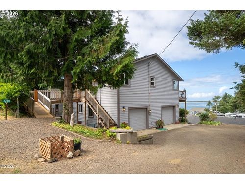 2255 Oregon St W, Tillamook, OR, 97141-9423 | Card Image