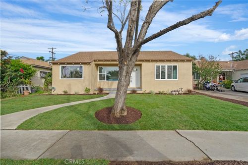 18725 Covello St, Reseda, CA, 91335-2746 | Card Image