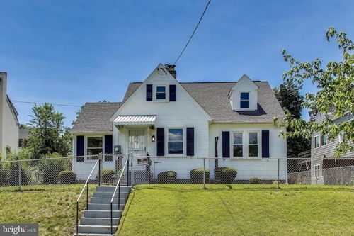1135 46th St Se, WASHINGTON, DC, 20019-4946 | Card Image