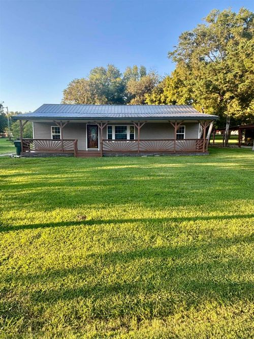 1385 2nd St, Cherokee, AL, 35616-7142 | Card Image