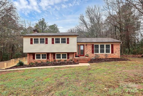 710 Plantation Rd, Lancaster, SC, 29720-1834 | Card Image