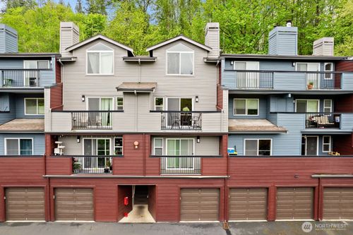 apt-g204-15809 Waynita Way Ne, Bothell, WA, 98011-7429 | Card Image