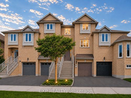 3 Baffin Crt, Richmond Hill, ON, L4B4J6 | Card Image