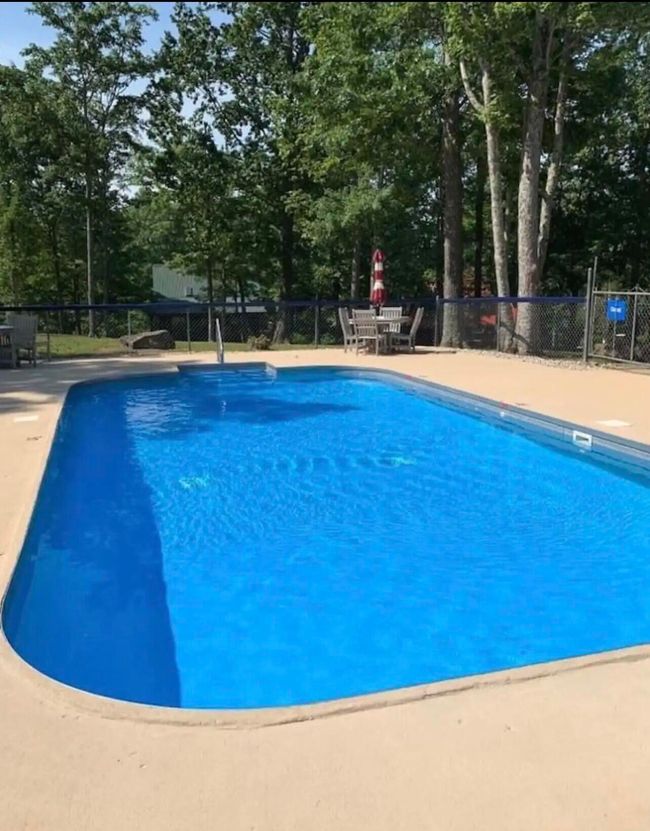 18 Paradise Lane, For Sale in Burnside Zoocasa