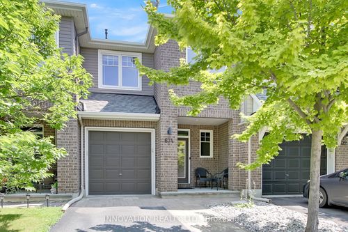674 White Alder Ave, Gloucester, ON, K1T0E7 | Card Image