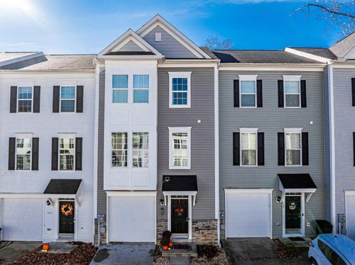 529 Turquoise Ln, Morgantown, WV, 26508-1363 | Card Image