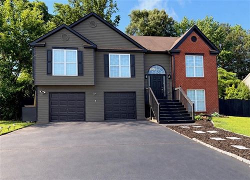 5867 Amerson Ln, Ellenwood, GA, 30294-3827 | Card Image
