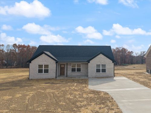 77 Dukes Park Rd, Summertown, TN, 38483-7013 | Card Image