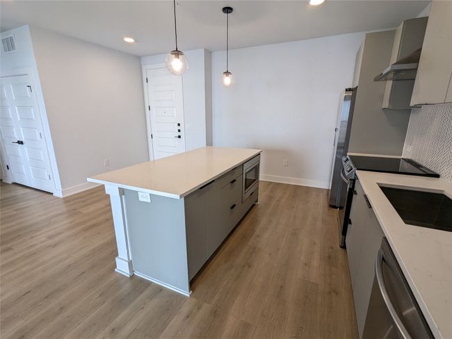 APT-416 - 2500 Longview St, Condo with 2 bedrooms, 2 bathrooms and 2 parking in Austin TX | Image 5