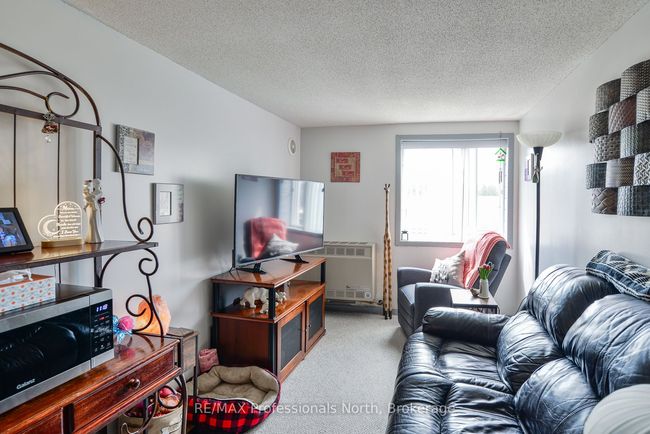 148 Park Rd, Home with 5 bedrooms, 5 bathrooms and 5 parking in Bracebridge ON | Image 18