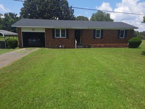 1215 Jax Rd, Atwood, TN, 38220-6207 | Card Image