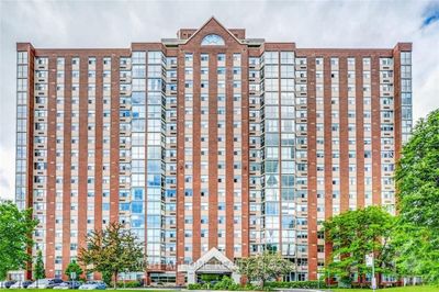 1501 - 2760 Carousel Cres, Condo with 2 bedrooms, 2 bathrooms and 1 parking in Gloucester ON | Image 1