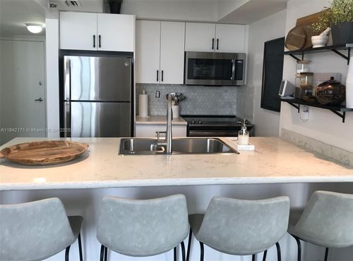 apt-1804-850 N Miami Ave, Miami, FL, 33136-3529 | Card Image