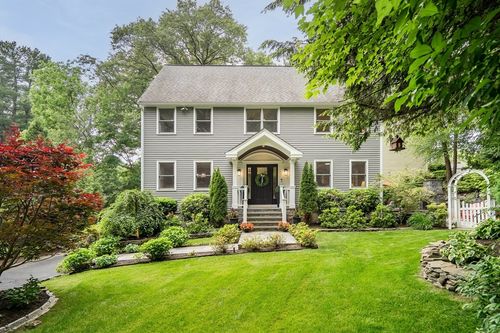 112 Woodside Ave, Wellesley, MA, 02482-2259 | Card Image