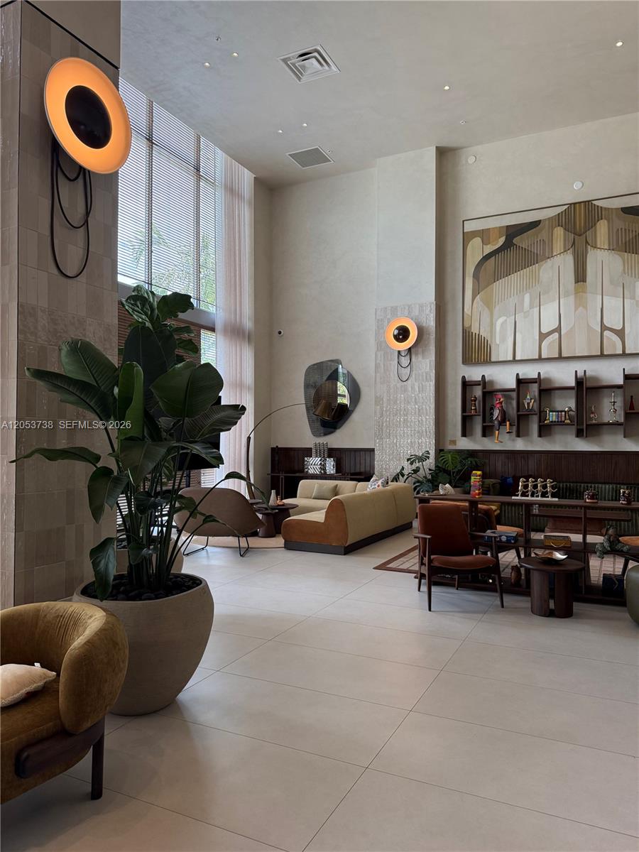 Residential in Miami 3