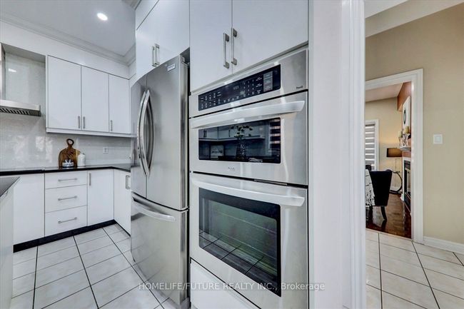 304 Elson St, House other with 7 bedrooms, 6 bathrooms and 4 parking in Markham ON | Image 15