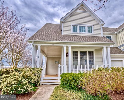 208 October Glory Ave, OCEAN VIEW, DE, 19970-3201 | Card Image