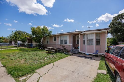 1625 Birch Pl, Corpus Christi, TX, 78416-1711 | Card Image