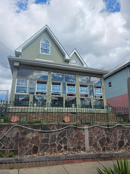 238 Sherman St, Passaic, NJ, 07055-4322 | Card Image