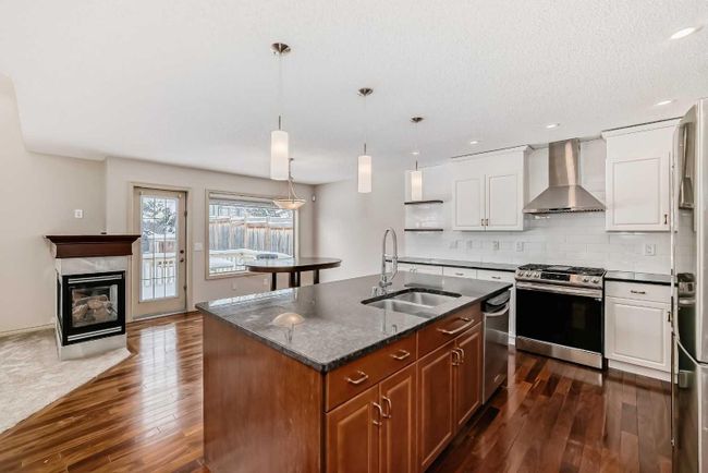 1A Tusslewood Drive Nw, Home with 3 bedrooms, 2 bathrooms and 4 parking in Calgary AB | Image 10