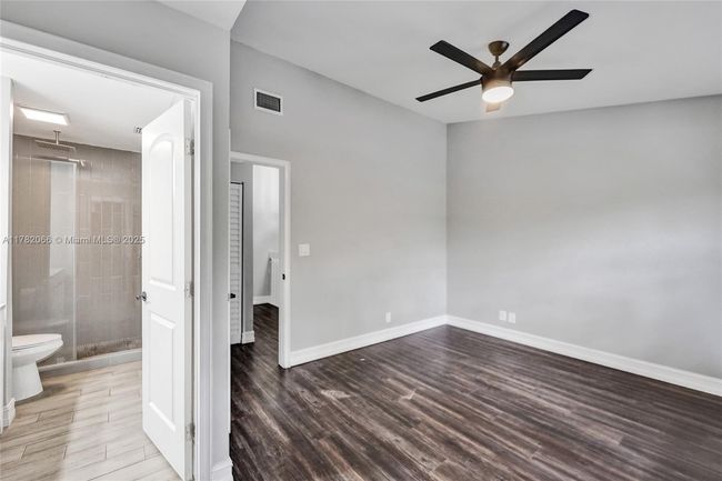 2407 - 3325 Carambola Cir S, Condo with 2 bedrooms, 3 bathrooms and null parking in Coconut Creek FL | Image 18