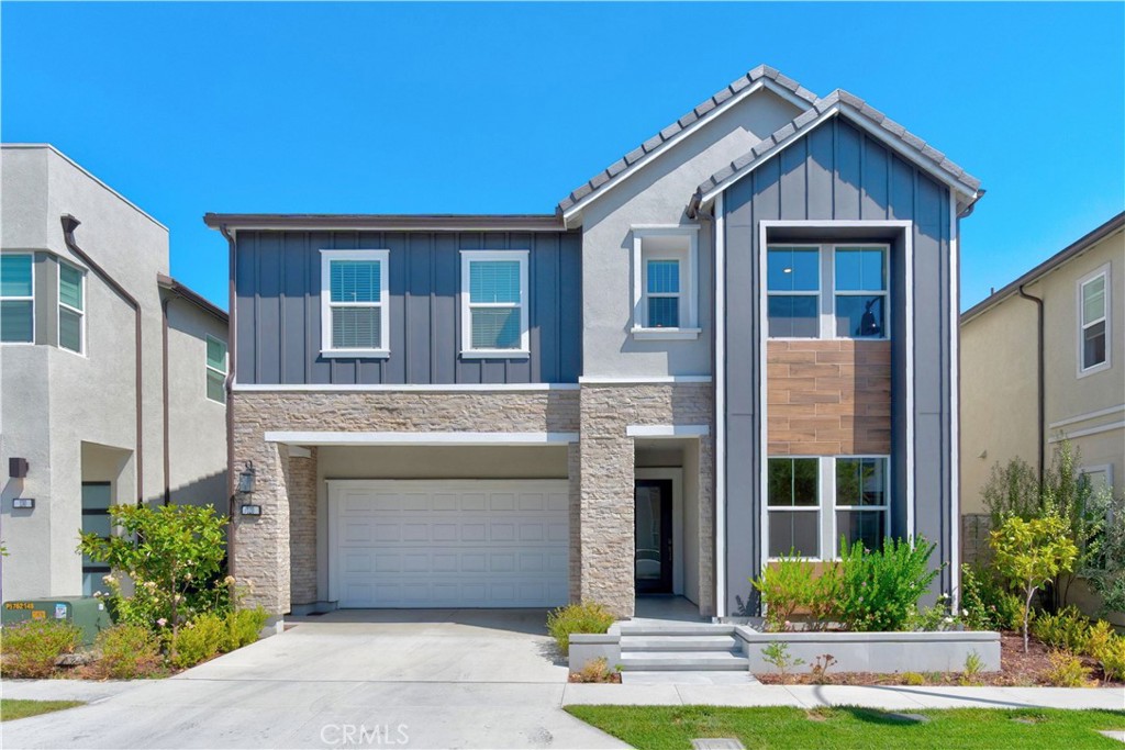 Residential in Lake Forest 5