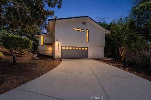 2973 Lakeview Way, Fullerton, CA, 92835-1431 | Card Image