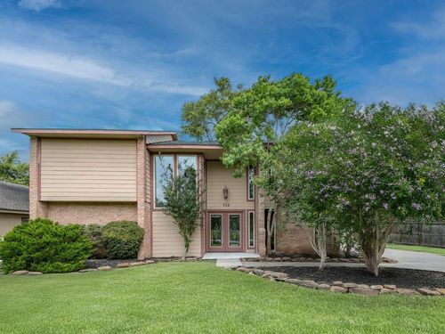 706 S Diamondhead Blvd, Crosby, TX, 77532-5562 | Card Image