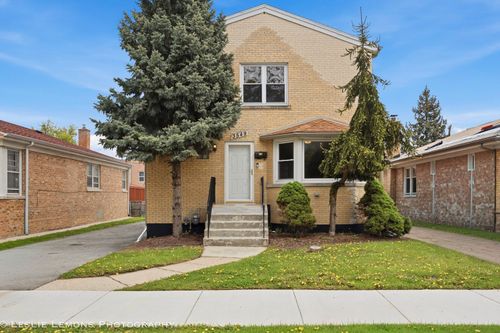 3549 N Octavia Ave, Chicago, IL, 60634-3527 | Card Image