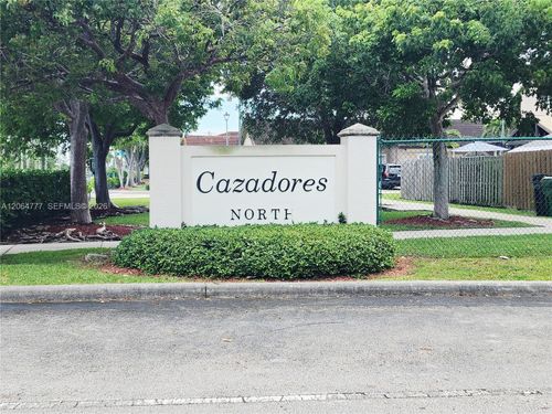 13701 Sw 169th Ter, Miami, FL, 33177-6495 | Card Image