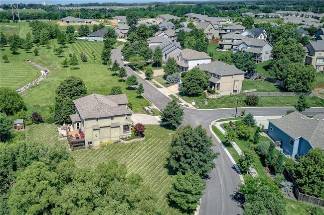 25005 W 85 Th Ter, House other with 4 bedrooms, 5 bathrooms and null parking in Lenexa KS | Image 41