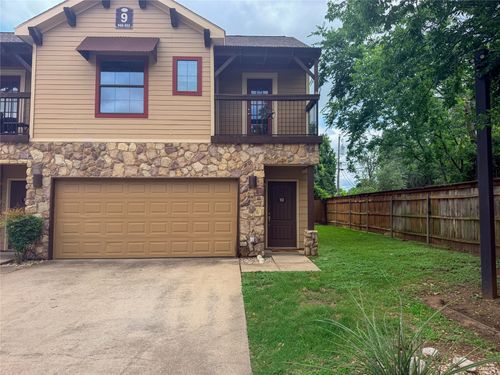 952-2410 S 2nd St, Waco, TX, 76706-6529 | Card Image