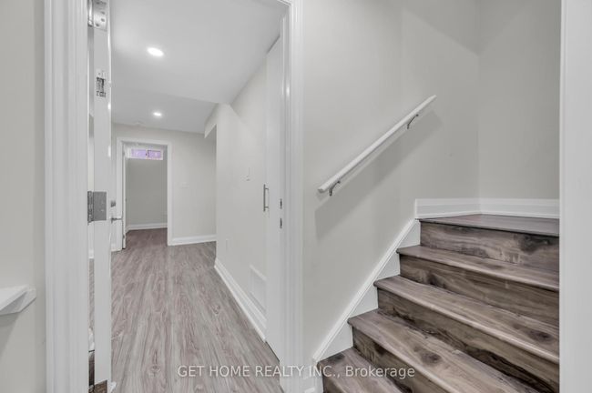 18 Germain Cir, House attached with 5 bedrooms, 4 bathrooms and 1 parking in Brampton ON | Image 38