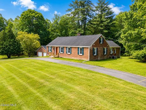 287 Thais Rd, Averill Park, NY, 12018-2405 | Card Image