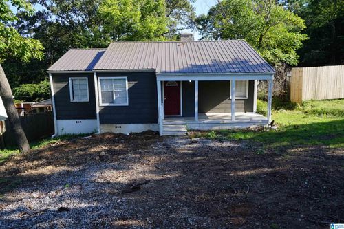517 Seminole Dr, Fairfield, AL, 35064-1129 | Card Image