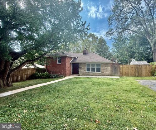 11 Woodsway Rd, Wilmington, DE, 19809-2024 | Card Image