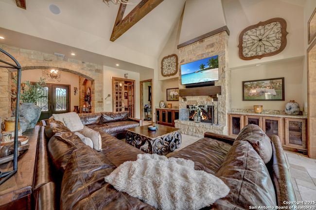 21151 Hickman Rd, House other with 3 bedrooms, 4 bathrooms and null parking in Von Ormy TX | Image 14