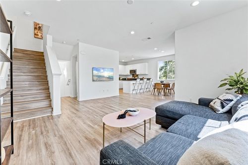 1-1166 Newberry Ln, Claremont, CA, 91711-2560 | Card Image