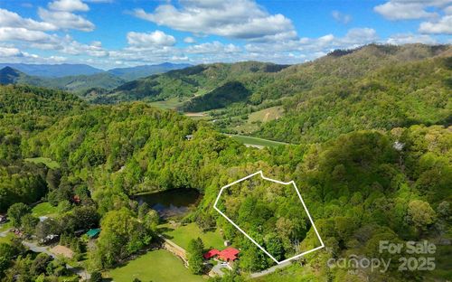 56 Hidden Valley Rd, Clyde, NC, 28721-9785 | Card Image