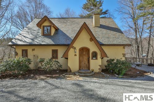 34 Red Cedar Ct, Sapphire, NC, 28774-7662 | Card Image