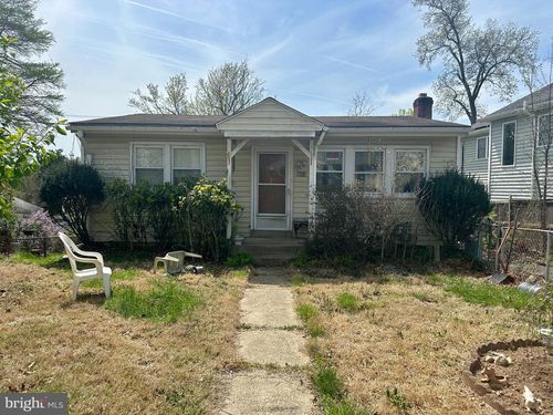 203 Woodland Rd, ROCKVILLE, MD, 20850-1665 | Card Image