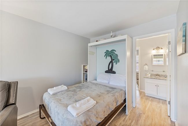 Murphy Bed down | Image 8