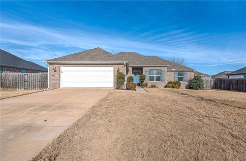 450 Concho St, Farmington, AR, 72730-5004 | Card Image