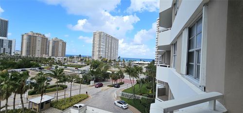 5d-1985 S Ocean Dr, Hallandale Beach, FL, 33009-5928 | Card Image